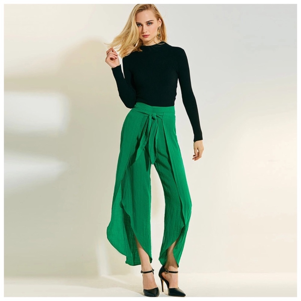 Green Asymmetrical Flare Leg Pants - Picture 2 of 4